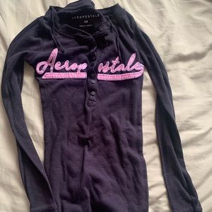 Aeropostale tight fitting shirt
